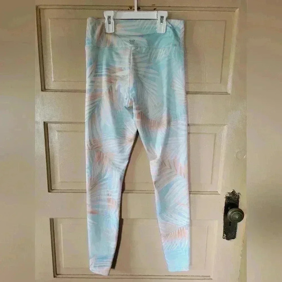 Forever 21 Size Small Pink and Blue Tropical Leggings Yoga Leggings - Picture 4 of 7
